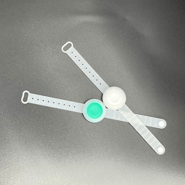 蓝牙aoa高精度腕带定位标签